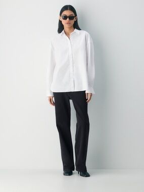 Aritzia Wilfred White Button-Down Shirt (Size M)